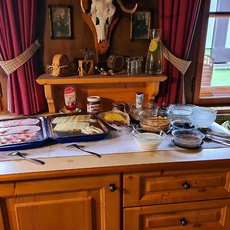 Haus Daheim Bed and breakfast Berwang