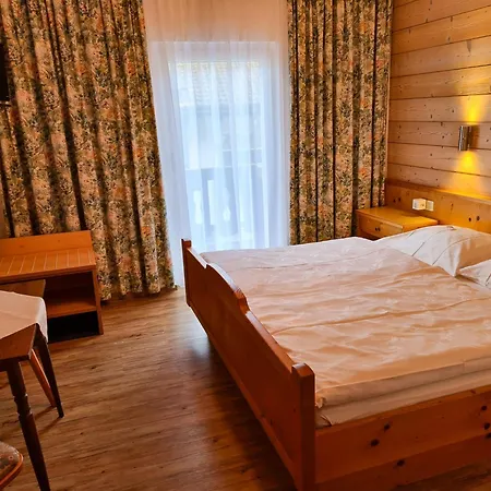 Haus Daheim Bed and breakfast Berwang