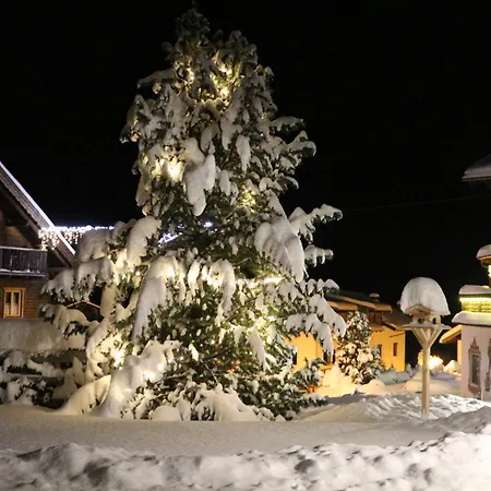 Haus Daheim Bed and Breakfast 3*