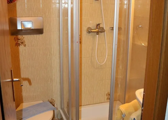 Haus Daheim فندق مبيت وإفطار 3*